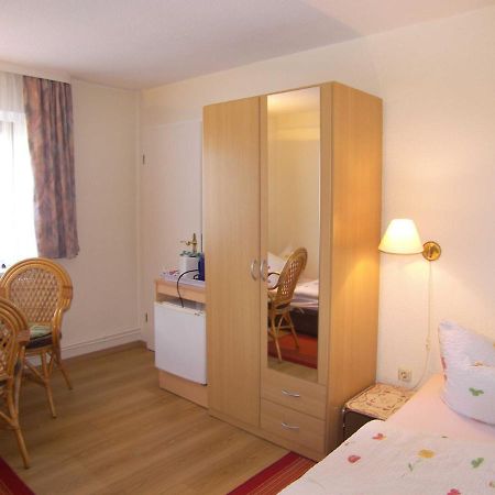 Ferienhaus Alice 10 Gehminuten Vom Strand Entfernt 제바트헤링스도르프 외부 사진