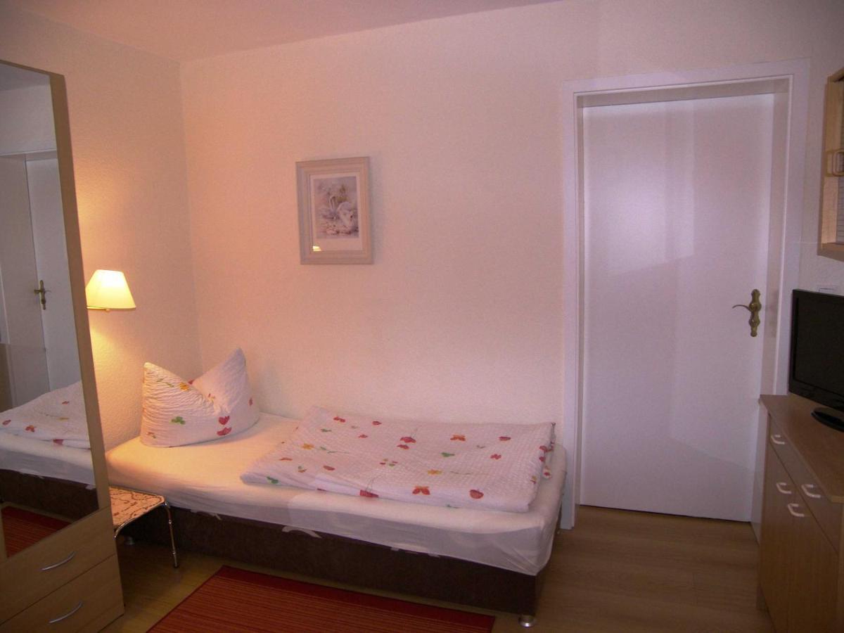 Ferienhaus Alice 10 Gehminuten Vom Strand Entfernt 제바트헤링스도르프 외부 사진