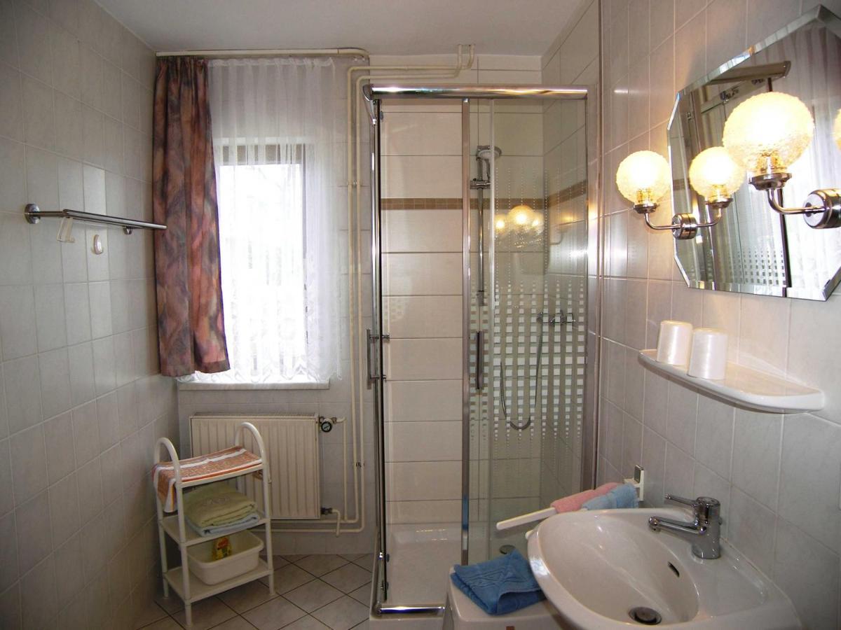 Ferienhaus Alice 10 Gehminuten Vom Strand Entfernt 제바트헤링스도르프 외부 사진