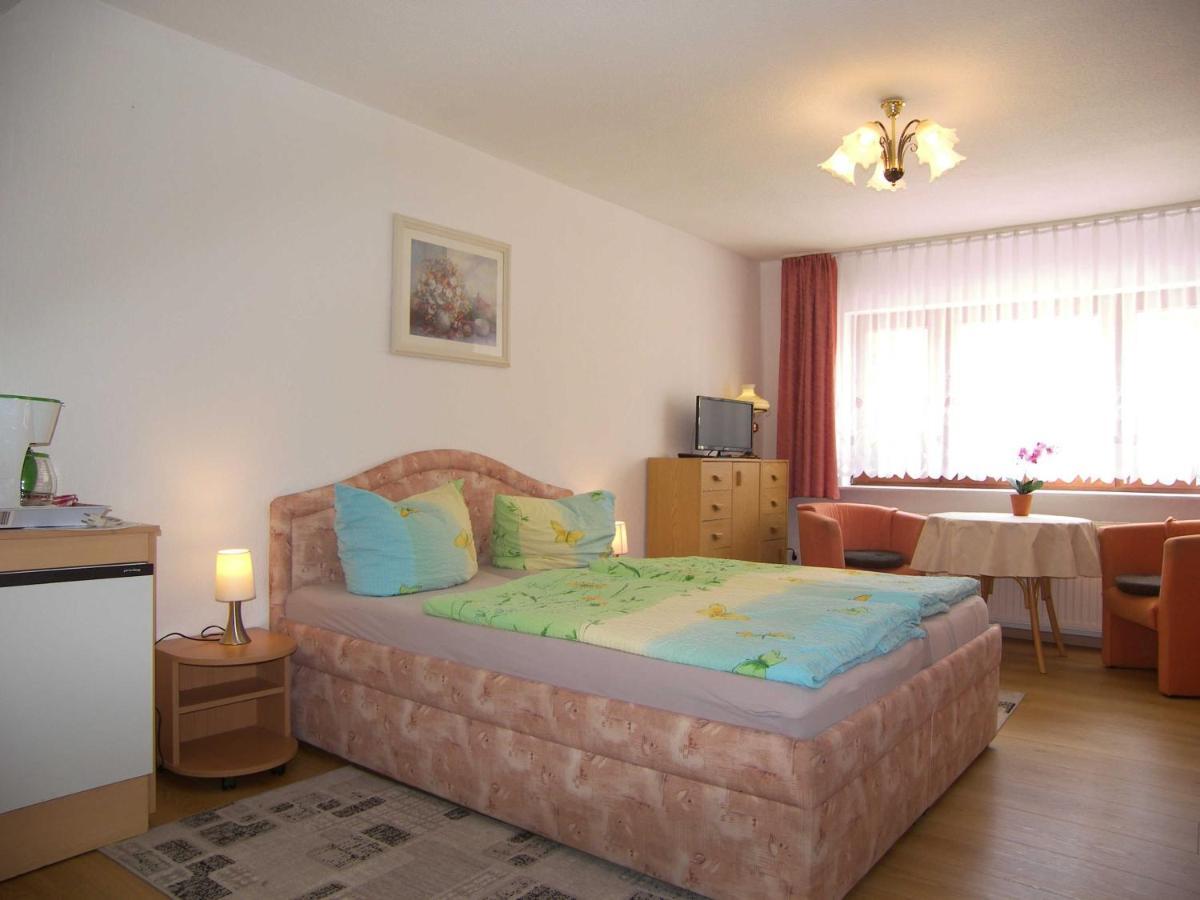 Ferienhaus Alice 10 Gehminuten Vom Strand Entfernt 제바트헤링스도르프 외부 사진